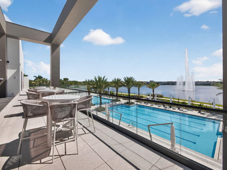 For Sale: $615,000 (2 beds, 2 baths, 2354 Square Feet)