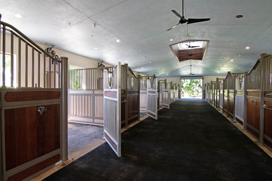 For Rent: $10,500 (0 beds, 1 baths, 7600 Square Feet)