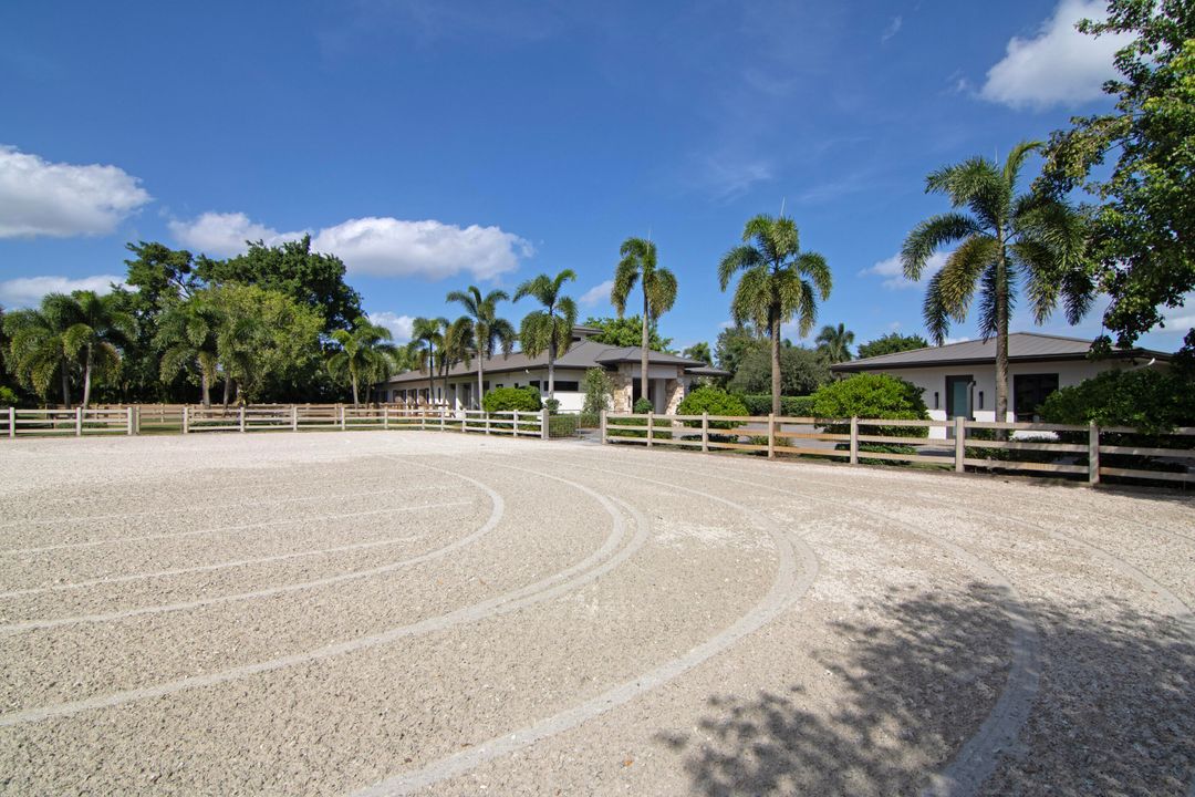 For Rent: $10,500 (0 beds, 1 baths, 7600 Square Feet)