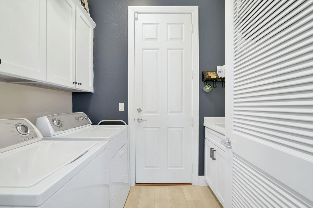 Activo con contrato: $8,500 (2 camas, 2 baños, 1840 Pies cuadrados)