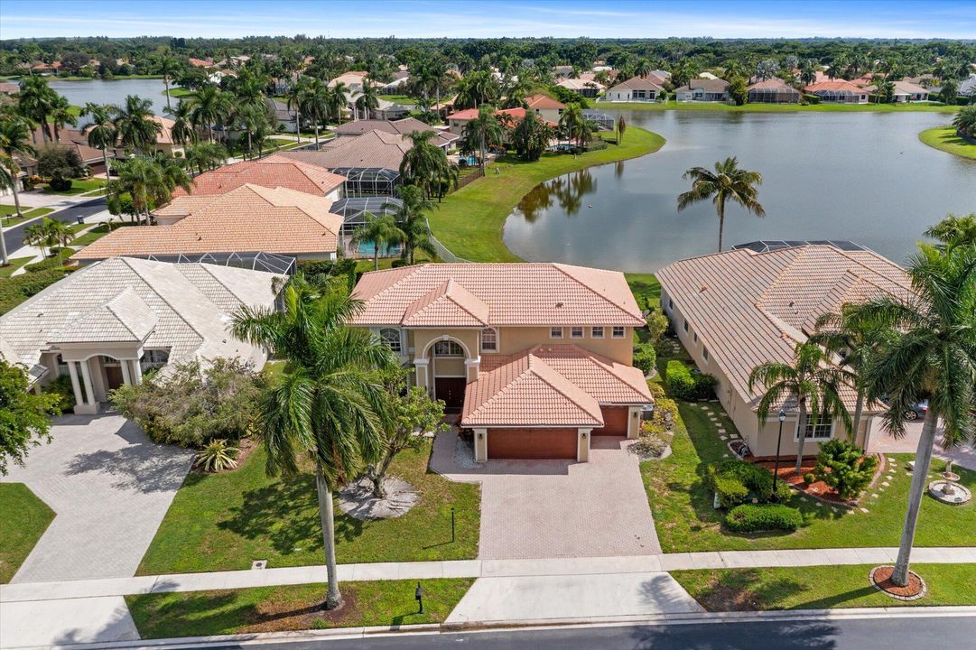 最近租的: $6,200 (6 贝兹, 3 浴室, 3165 平方英尺)