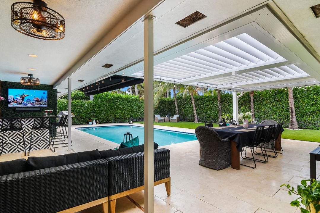 En Venta: $1,549,000 (3 camas, 2 baños, 1850 Pies cuadrados)