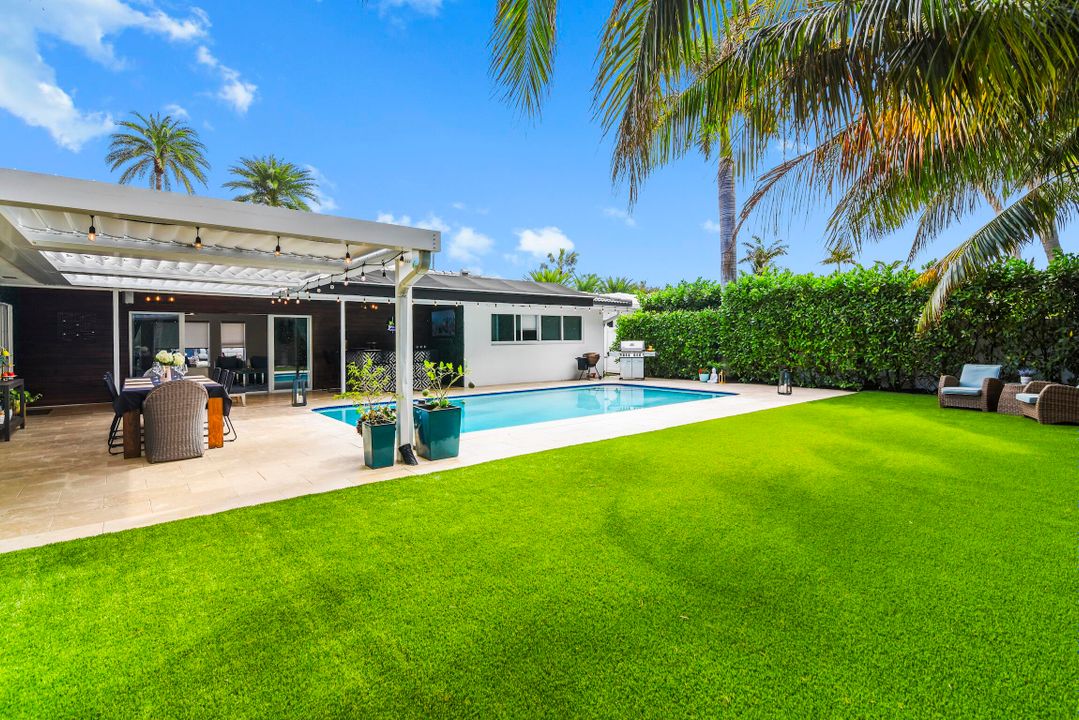 En Venta: $1,549,000 (3 camas, 2 baños, 1850 Pies cuadrados)