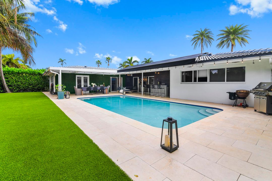 En Venta: $1,549,000 (3 camas, 2 baños, 1850 Pies cuadrados)