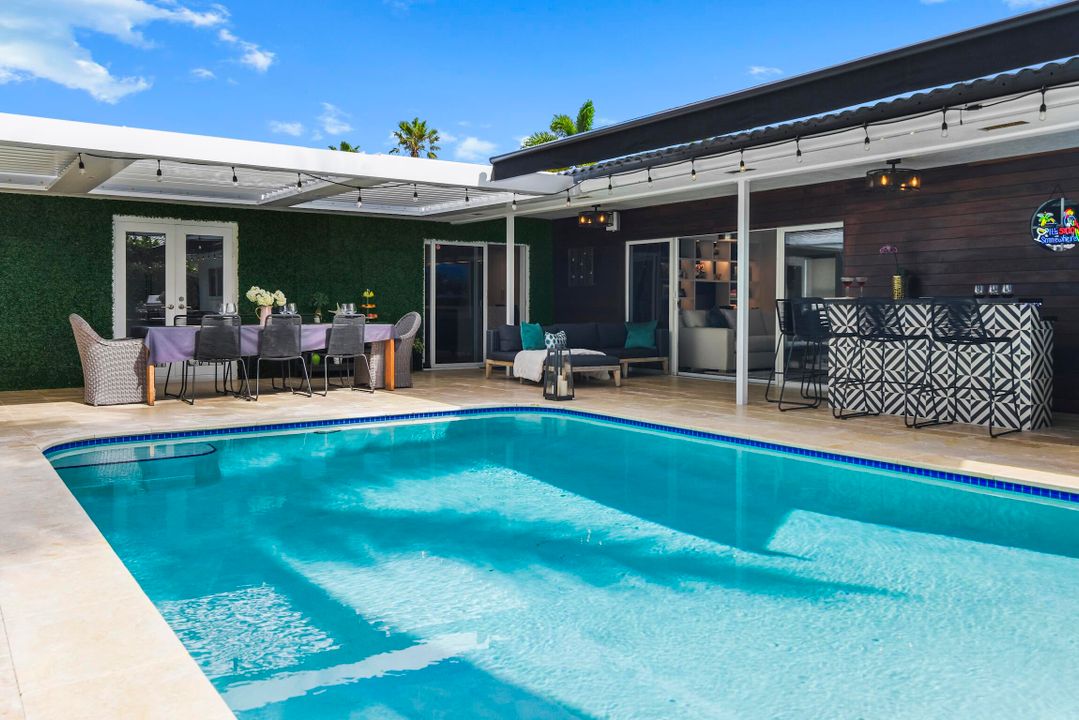 En Venta: $1,549,000 (3 camas, 2 baños, 1850 Pies cuadrados)