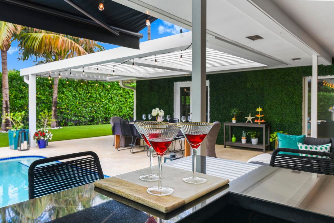 En Venta: $1,549,000 (3 camas, 2 baños, 1850 Pies cuadrados)