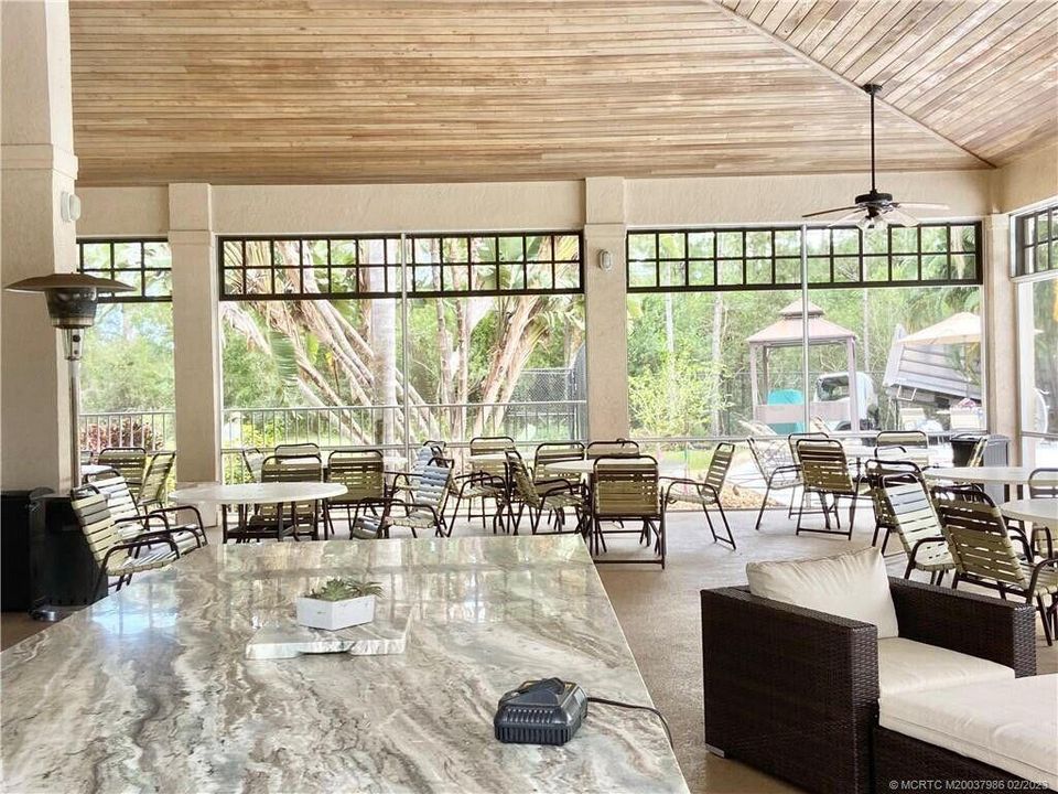 For Rent: $2,800 (3 beds, 2 baths, 1846 Square Feet)