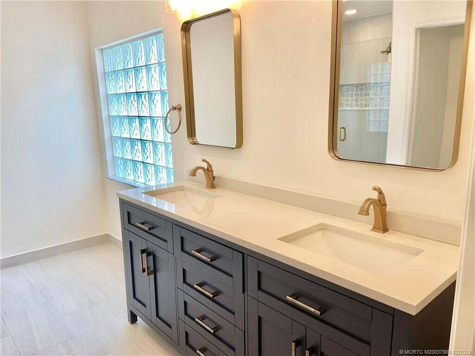 For Rent: $2,800 (3 beds, 2 baths, 1846 Square Feet)