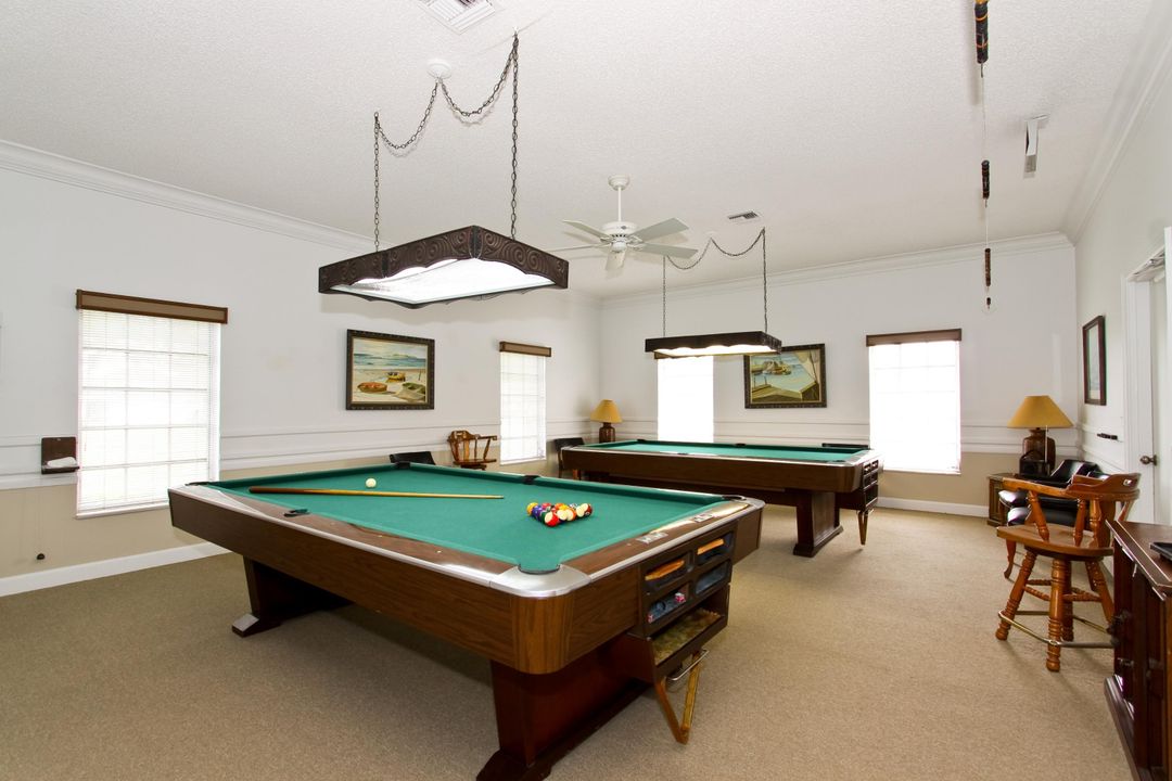 Active With Contract: $2,400 (2 beds, 2 baths, 1238 Square Feet)