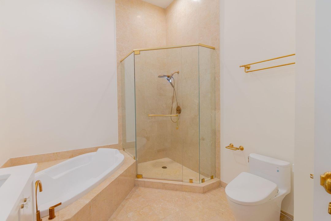 Под контрактом: $4,500 (1 спален, 1 ванн, 1020 Квадратных фут)