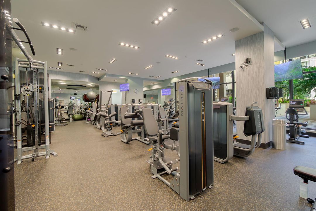 Под контрактом: $4,500 (1 спален, 1 ванн, 1020 Квадратных фут)