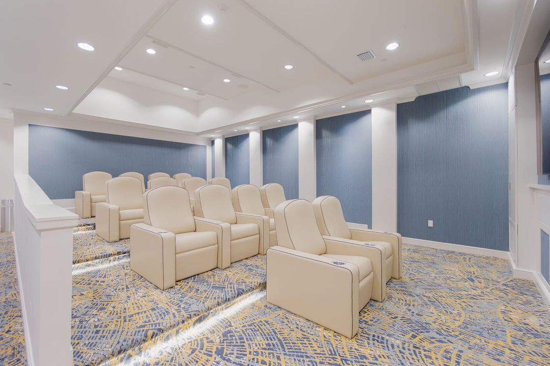 Под контрактом: $4,500 (1 спален, 1 ванн, 1020 Квадратных фут)