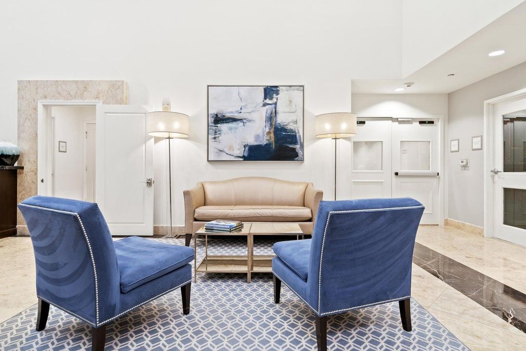 Под контрактом: $4,500 (1 спален, 1 ванн, 1020 Квадратных фут)