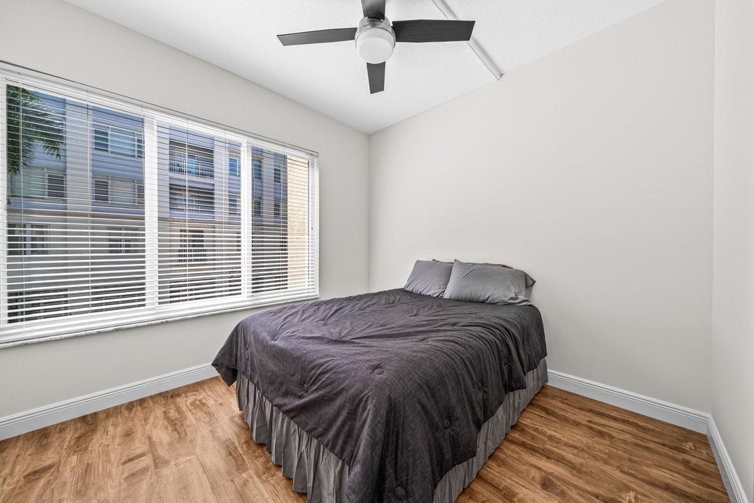 Active With Contract: $350,000 (2 beds, 2 baths, 1131 Square Feet)