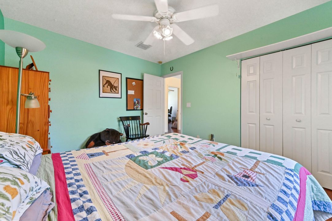 Active With Contract: $599,900 (5 beds, 3 baths, 2372 Square Feet)