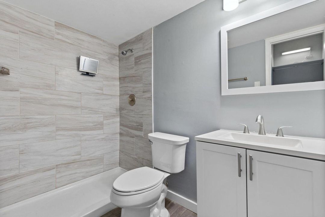 En Venta: $175,000 (2 camas, 2 baños, 950 Pies cuadrados)