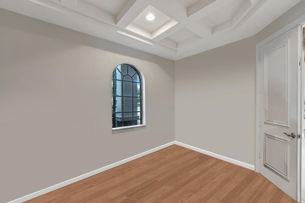 Active With Contract: $1,699,999 (5 beds, 6 baths, 5717 Square Feet)