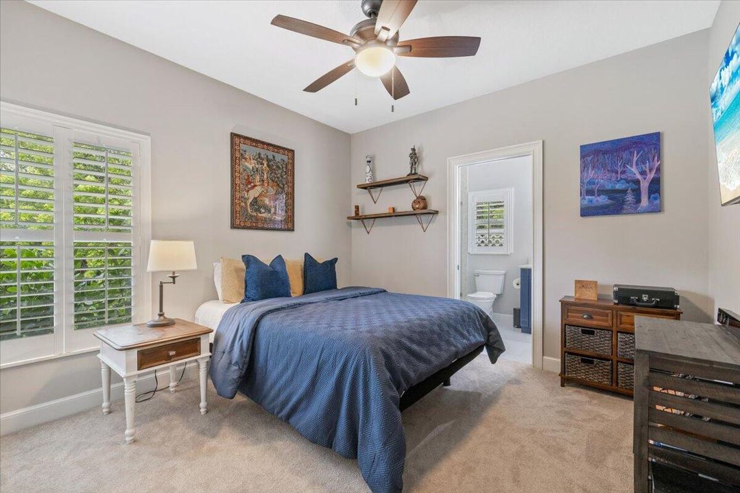 For Sale: $760,000 (4 beds, 3 baths, 2690 Square Feet)