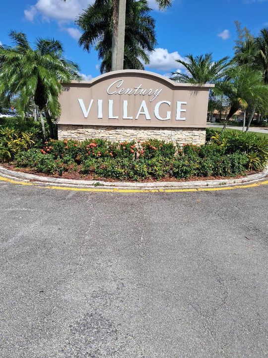 For Sale: $79,000 (1 beds, 1 baths, 684 Square Feet)