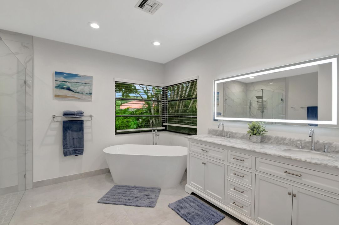 出租: $8,500 (4 贝兹, 3 浴室, 3023 平方英尺)