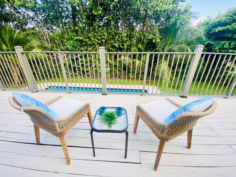 出租: $8,500 (4 贝兹, 3 浴室, 3023 平方英尺)