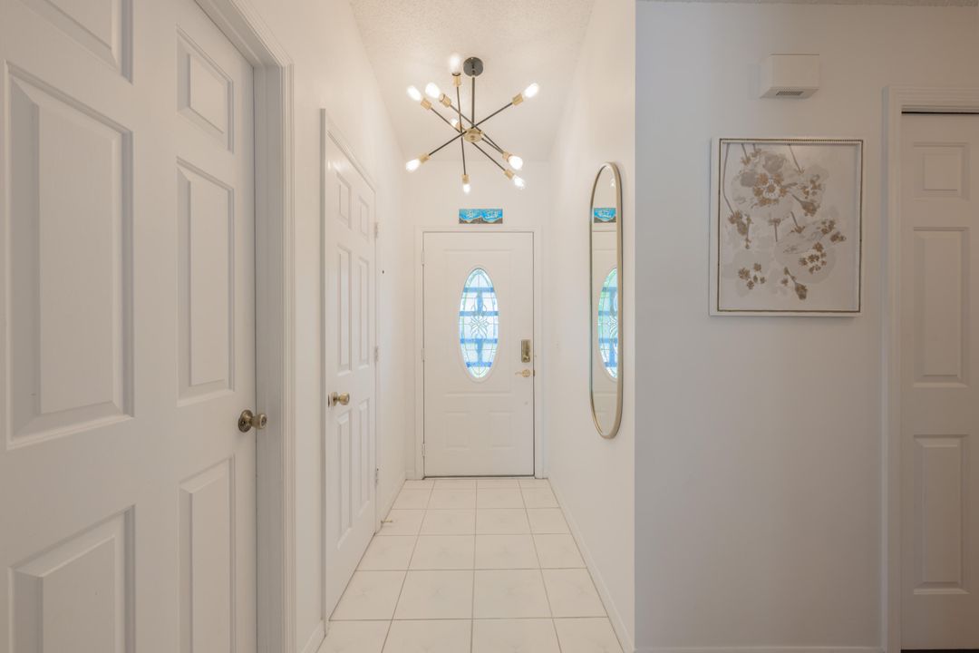 For Sale: $374,900 (3 beds, 2 baths, 1412 Square Feet)