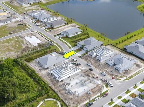 For Sale: $427,140 (2 beds, 2 baths, 1321 Square Feet)