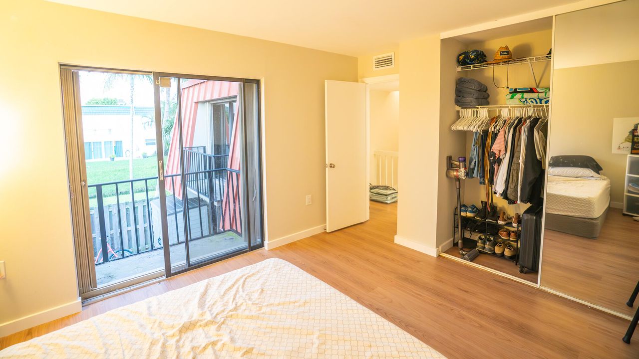 Activo con contrato: $2,650 (2 camas, 2 baños, 1184 Pies cuadrados)