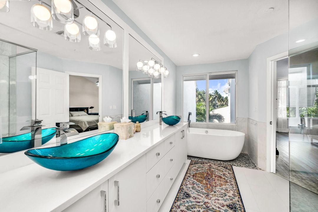 На продажу: $2,150,000 (3 спален, 2 ванн, 2317 Квадратных фут)