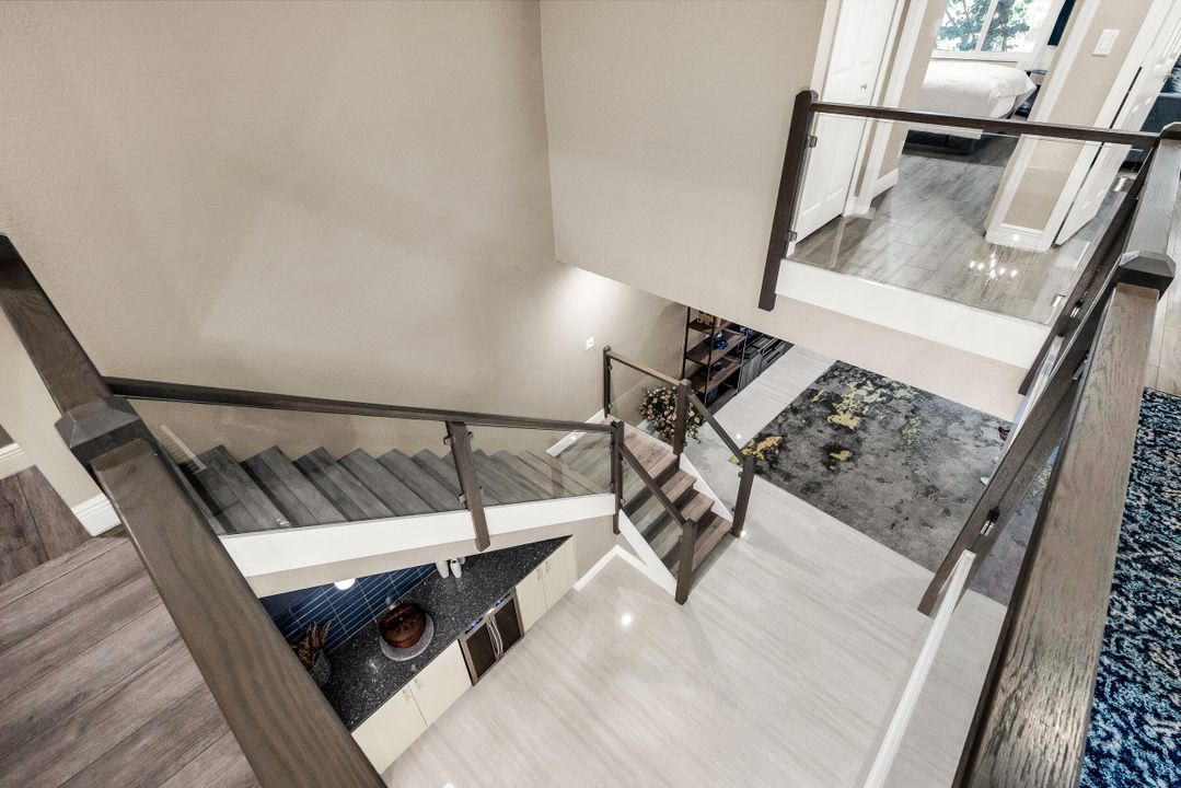 На продажу: $2,150,000 (3 спален, 2 ванн, 2317 Квадратных фут)