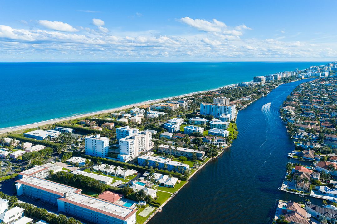 На продажу: $2,150,000 (3 спален, 2 ванн, 2317 Квадратных фут)