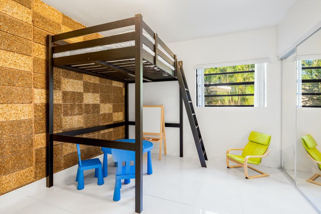 For Sale: $889,900 (6 beds, 3 baths, 2255 Square Feet)