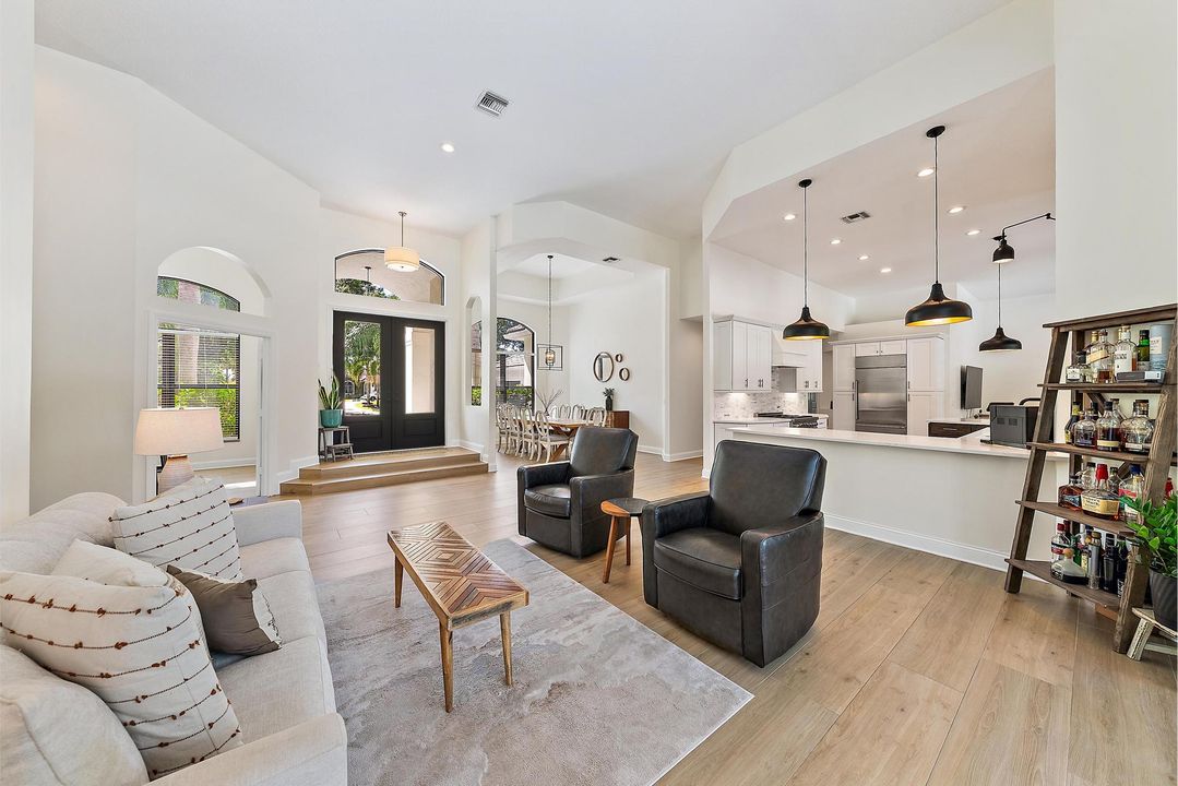 待售: $1,790,000 (4 贝兹, 3 浴室, 3242 平方英尺)