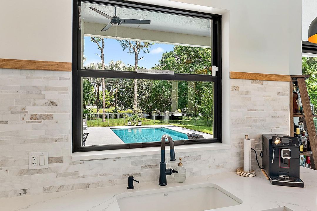 待售: $1,790,000 (4 贝兹, 3 浴室, 3242 平方英尺)