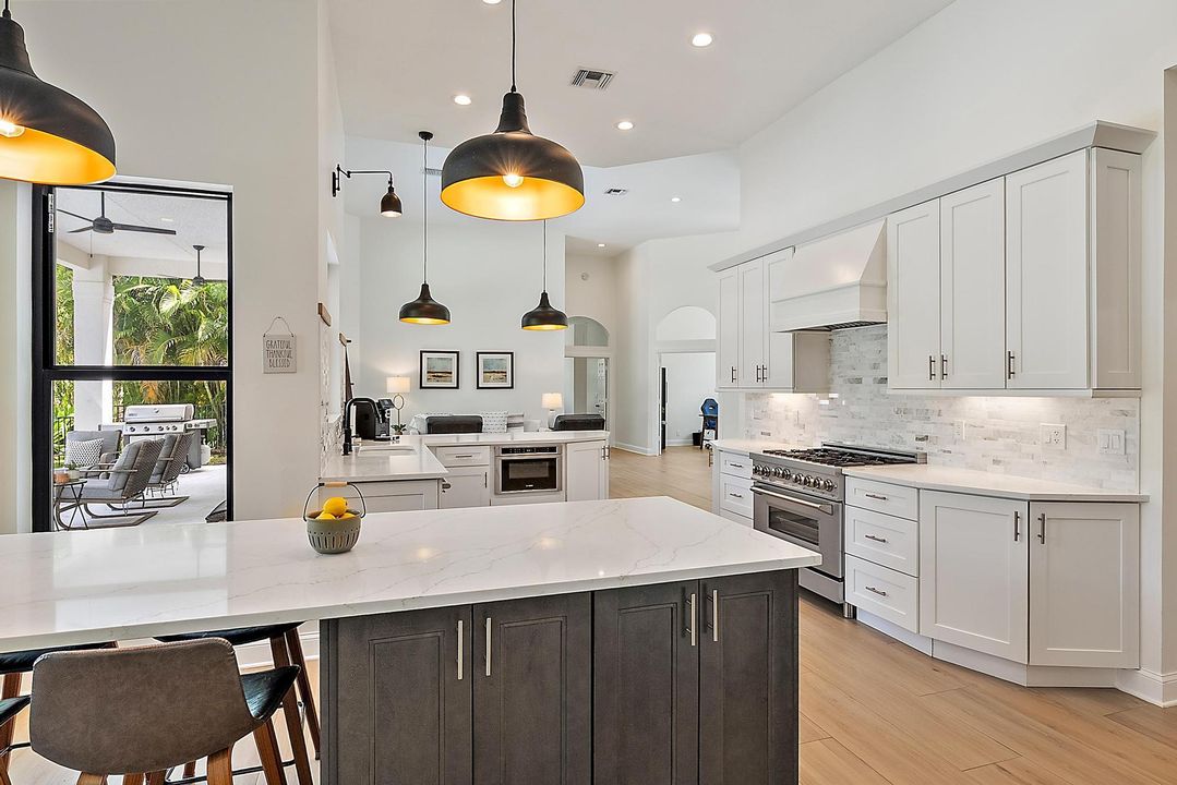 待售: $1,790,000 (4 贝兹, 3 浴室, 3242 平方英尺)