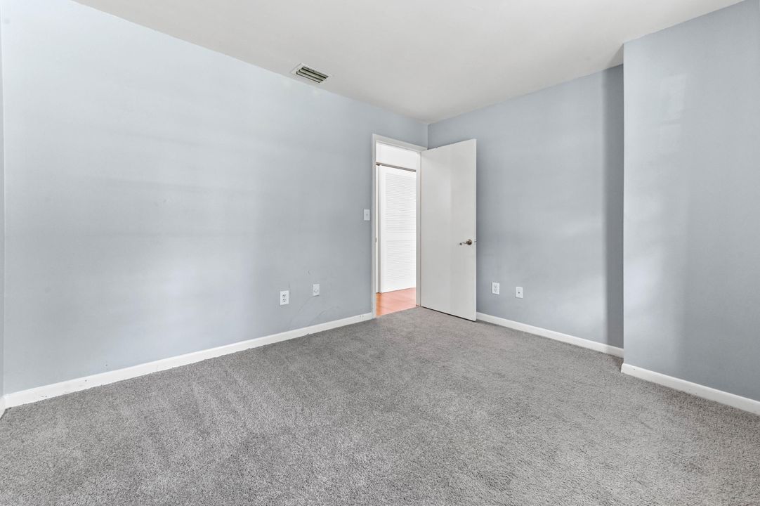 На продажу: $310,000 (2 спален, 2 ванн, 1438 Квадратных фут)