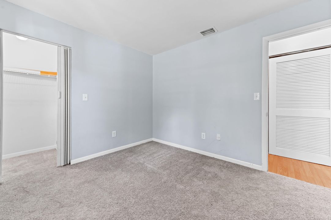 На продажу: $310,000 (2 спален, 2 ванн, 1438 Квадратных фут)