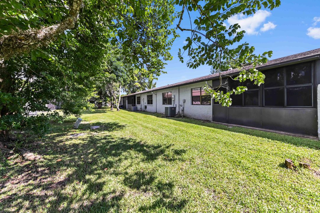 На продажу: $310,000 (2 спален, 2 ванн, 1438 Квадратных фут)