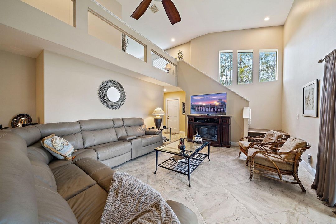 For Rent: $7,500 (3 beds, 3 baths, 2732 Square Feet)