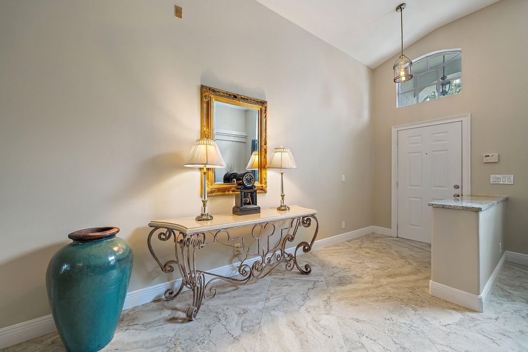 For Rent: $7,500 (3 beds, 3 baths, 2732 Square Feet)