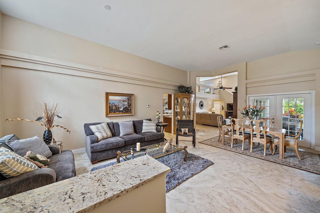 For Rent: $7,500 (3 beds, 3 baths, 2732 Square Feet)