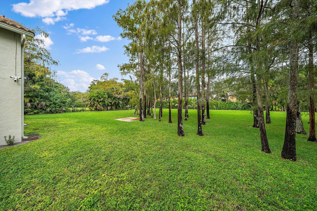 For Rent: $7,500 (3 beds, 3 baths, 2732 Square Feet)