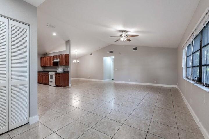 For Sale: $898,000 (0 beds, 0 baths, 4000 Square Feet)