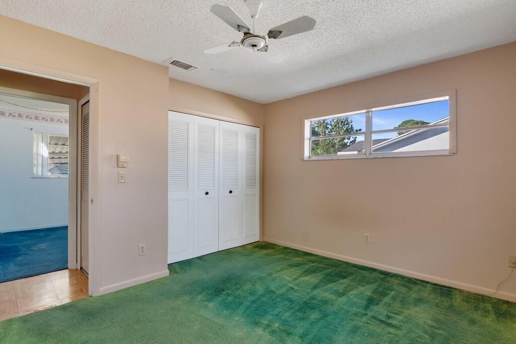 En Venta: $275,000 (2 camas, 2 baños, 999 Pies cuadrados)