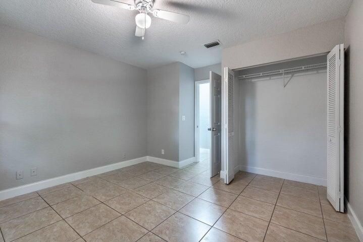 For Sale: $898,000 (0 beds, 0 baths, 4000 Square Feet)