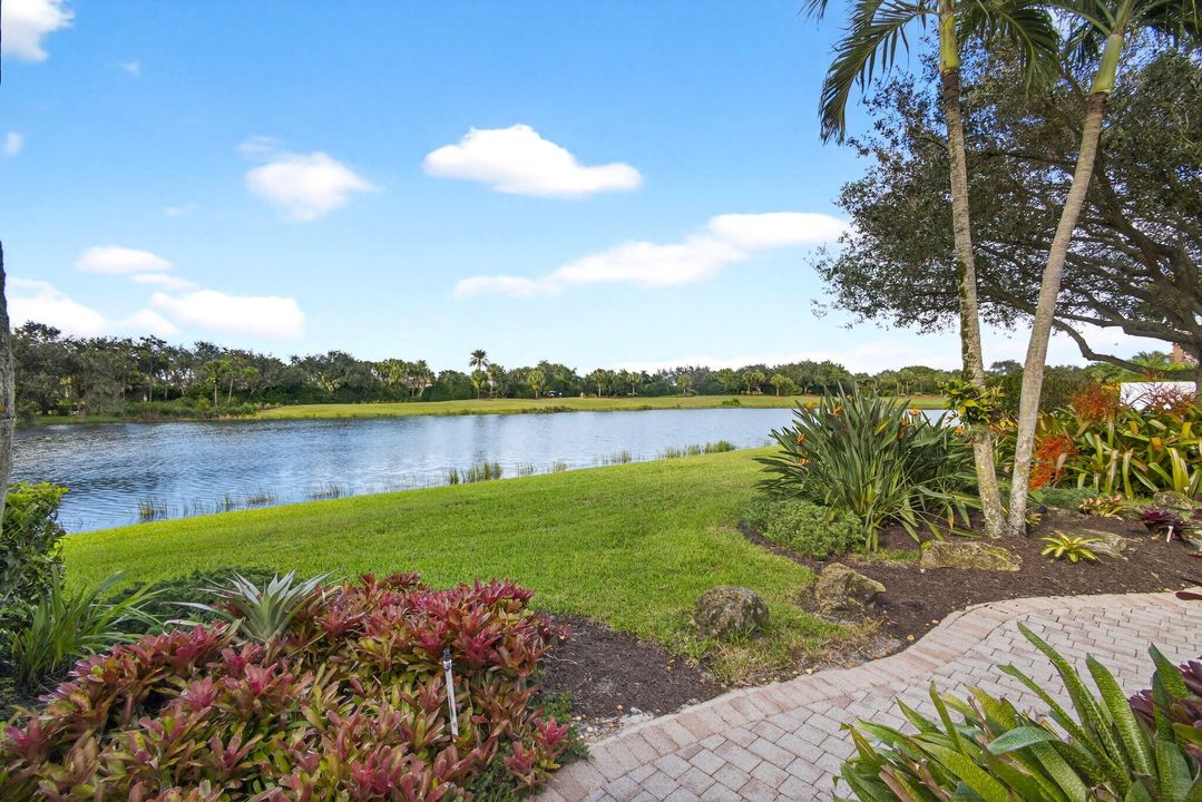 На продажу: $1,799,000 (3 спален, 3 ванн, 2639 Квадратных фут)