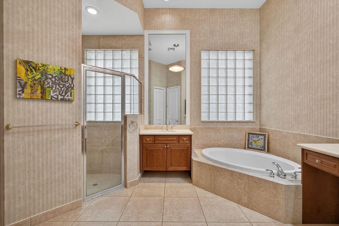 На продажу: $1,799,000 (3 спален, 3 ванн, 2639 Квадратных фут)