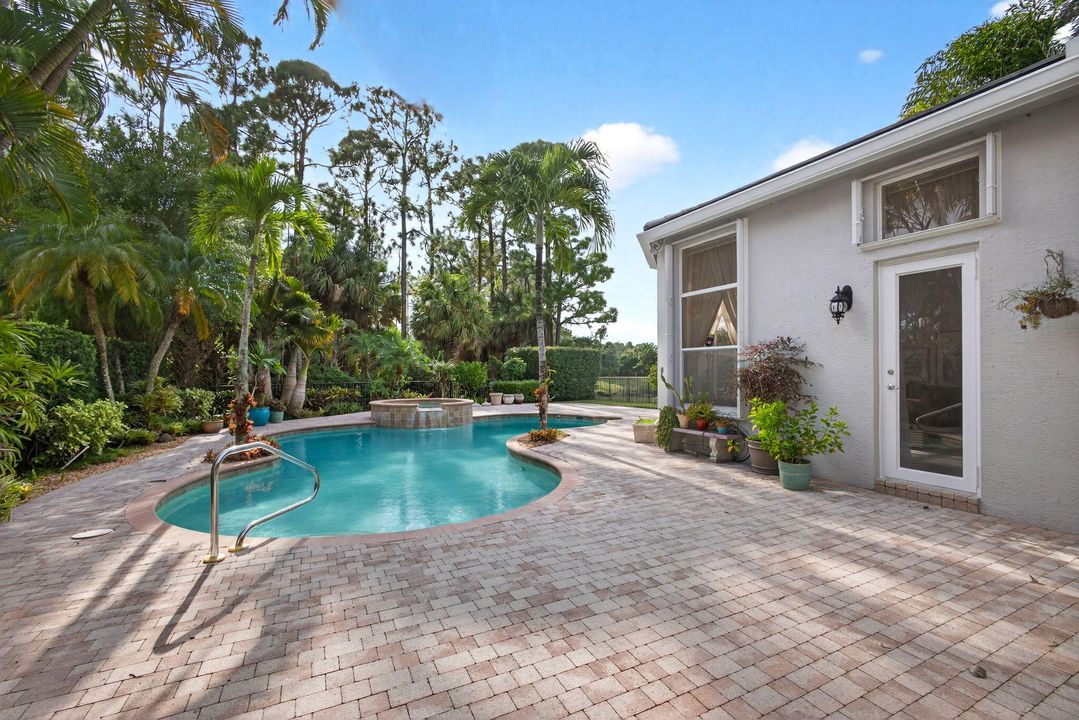 На продажу: $1,799,000 (3 спален, 3 ванн, 2639 Квадратных фут)