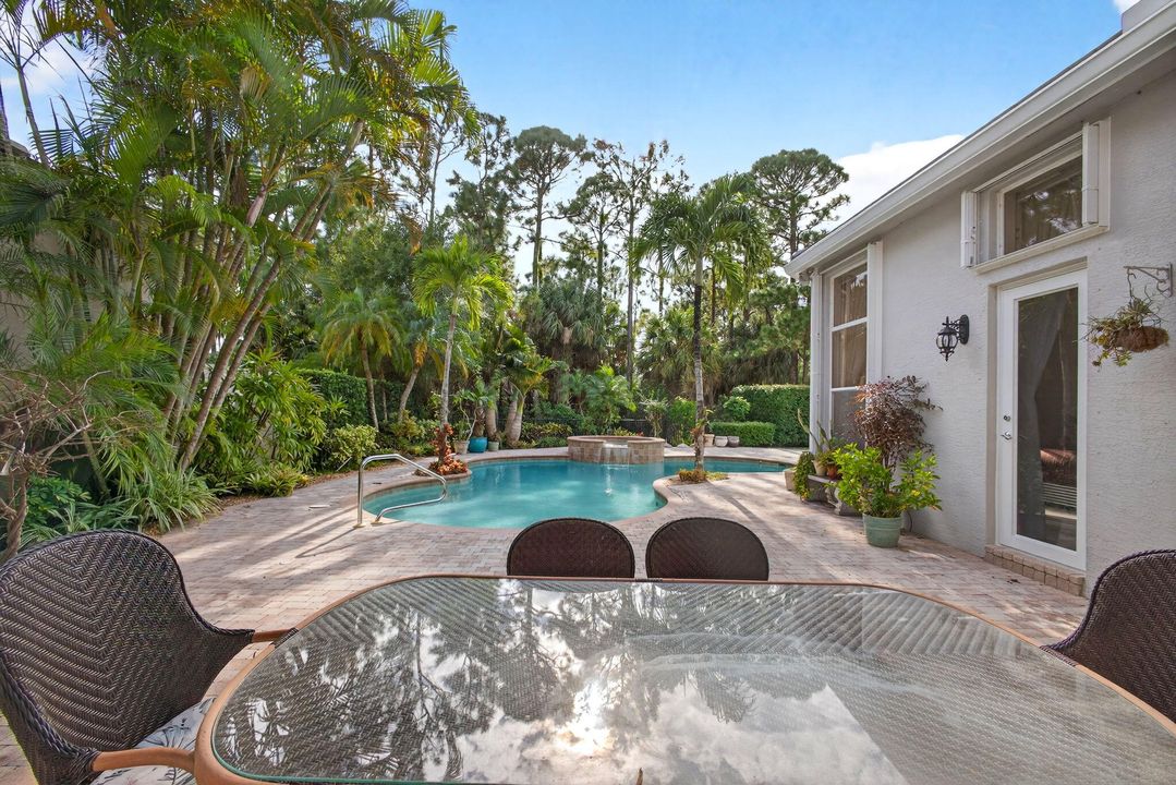 На продажу: $1,799,000 (3 спален, 3 ванн, 2639 Квадратных фут)