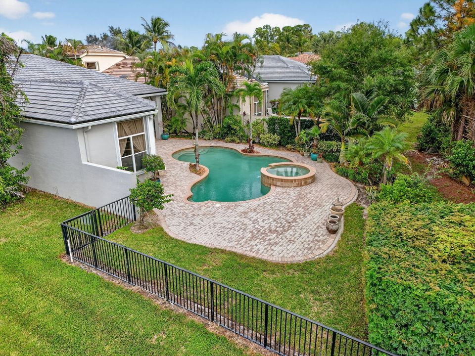 На продажу: $1,799,000 (3 спален, 3 ванн, 2639 Квадратных фут)